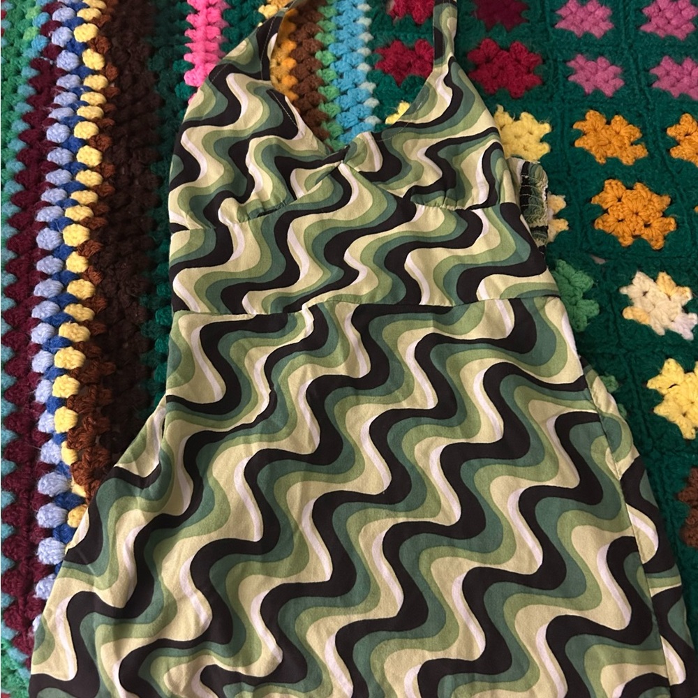 Hollister Green Black and White Short Dress